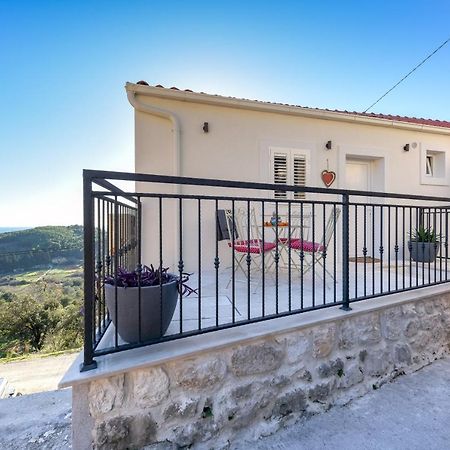 Jully Apartment With Swimming Pool Babino Polje ภายนอก รูปภาพ
